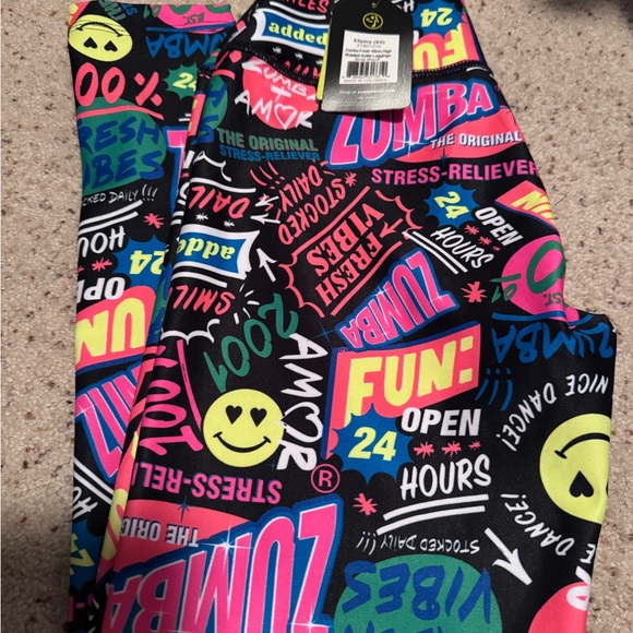 Zumba XS fresh vibes high waisted ankle leggings NWT - Picture 4 of 4